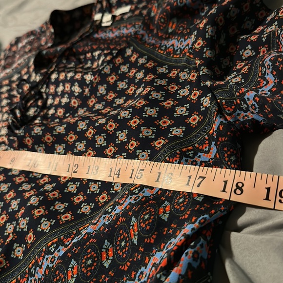 DEREK LAM 10 CROSBY 100% SILK FAUX WRAP TOP BLOUSE FLORAL BOHO SIZE 0 - Picture 9 of 10